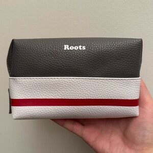 Roots Travel Kit Bag